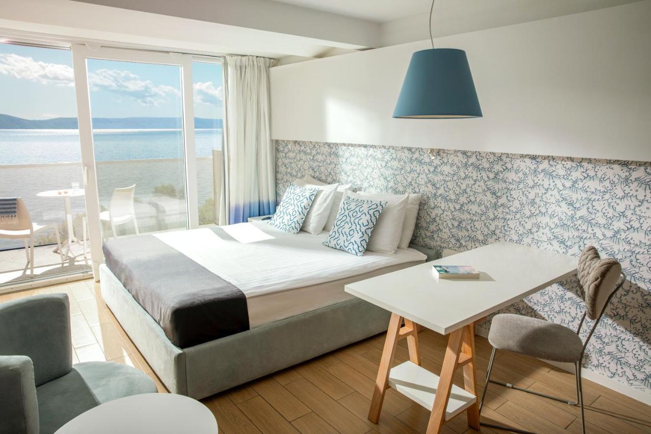 Tui Blue Makarska - Adults Only Hotel Игране Екстериор снимка